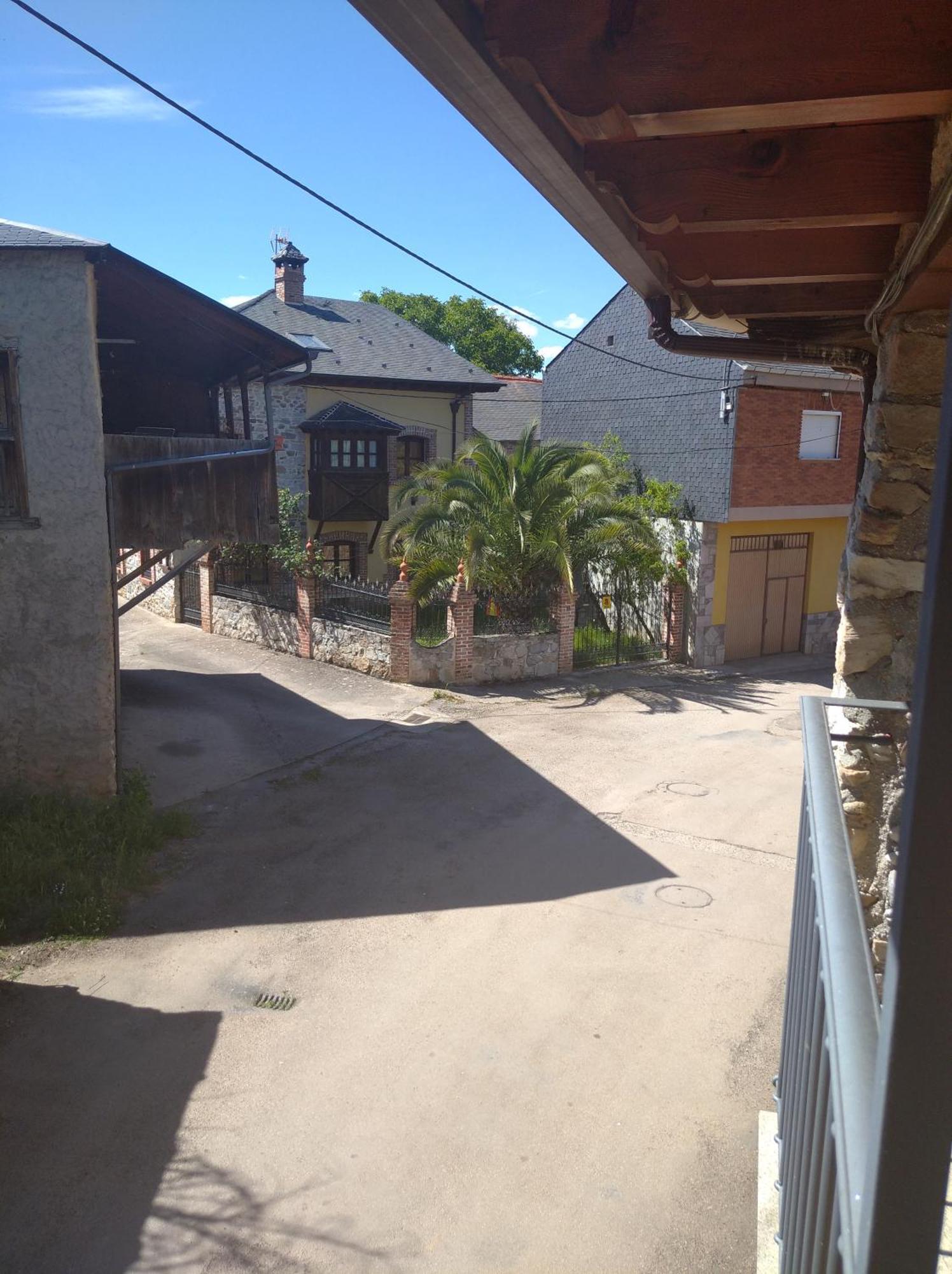 Casa Rural Borrenes Las Medulas المظهر الخارجي الصورة